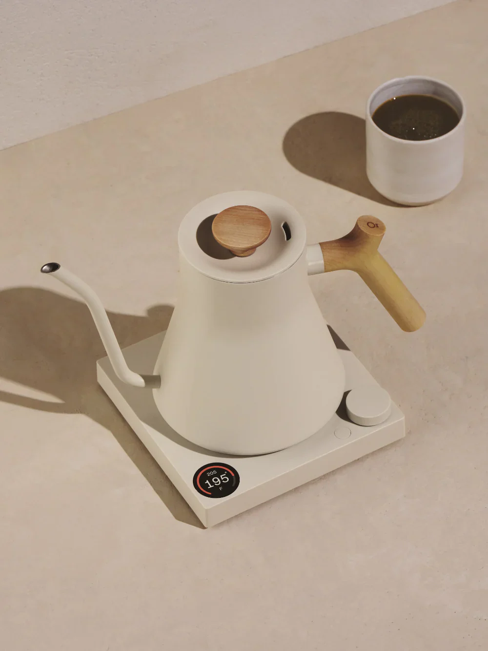 Fellow Stagg EKG PRO Electric Pour Over Kettle - Image 24