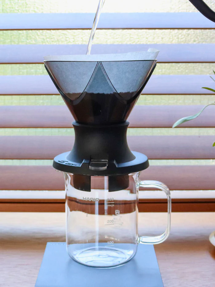 Hario MUGEN SWITCH Immersion Dripper (200ml - Plastic) - Image 7